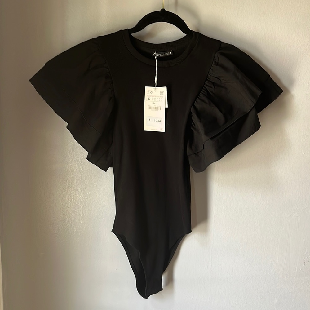Zara black ruffle sleeve bodysuit